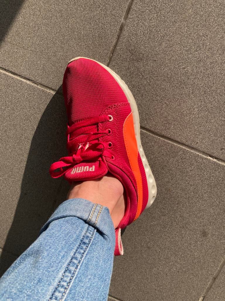 Puma sportschoenen, Vêtements | Femmes, Chaussures, Enlèvement, Chaussures de sports