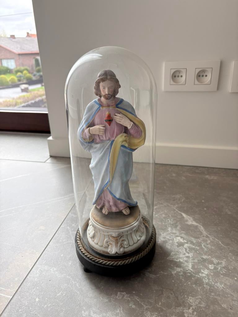 Antiek Heilig Hartbeeld Jezus onder Glazen Stolp, Enlèvement
