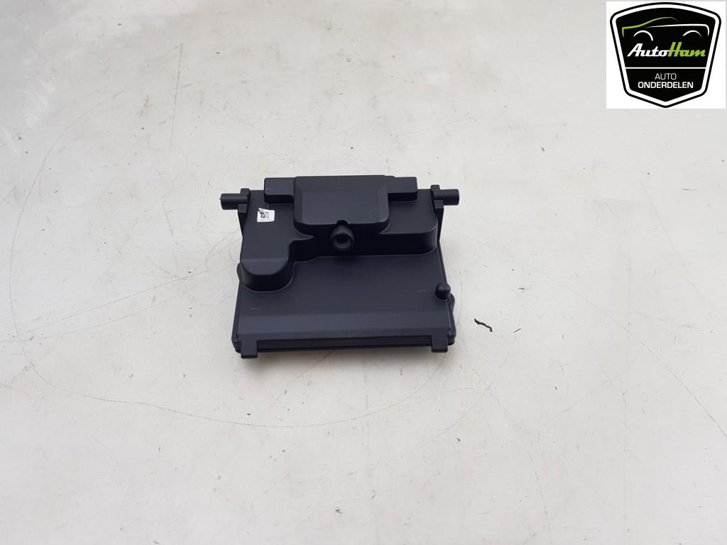 CAMERA VOOR Fiesta 7 (|L1BT19H406AE|N1BT19H406AA|2540680|), Gebruikt, Ford