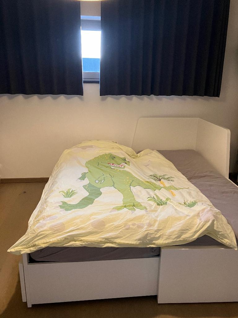 Bedbank IKEA Flekke, Huis en Inrichting, Slaapkamer | Bedden, Ophalen, Gebruikt, Tweepersoons