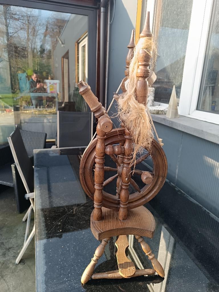 Spinnenwiel, Antiek en Kunst, Ophalen