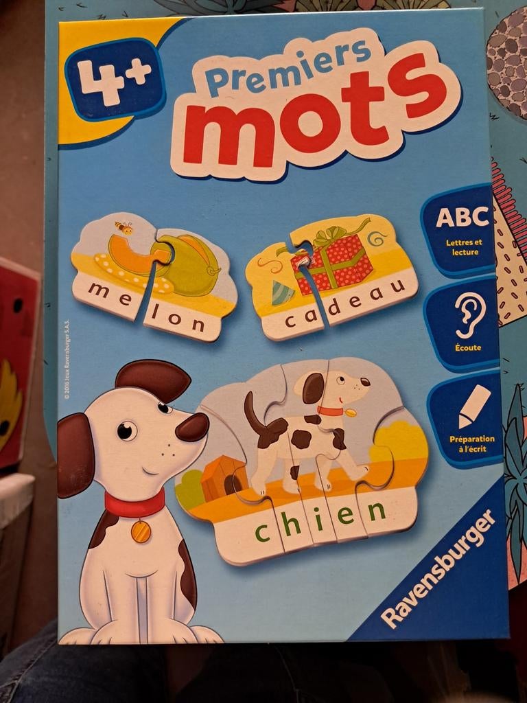 Premiers mots, Ophalen