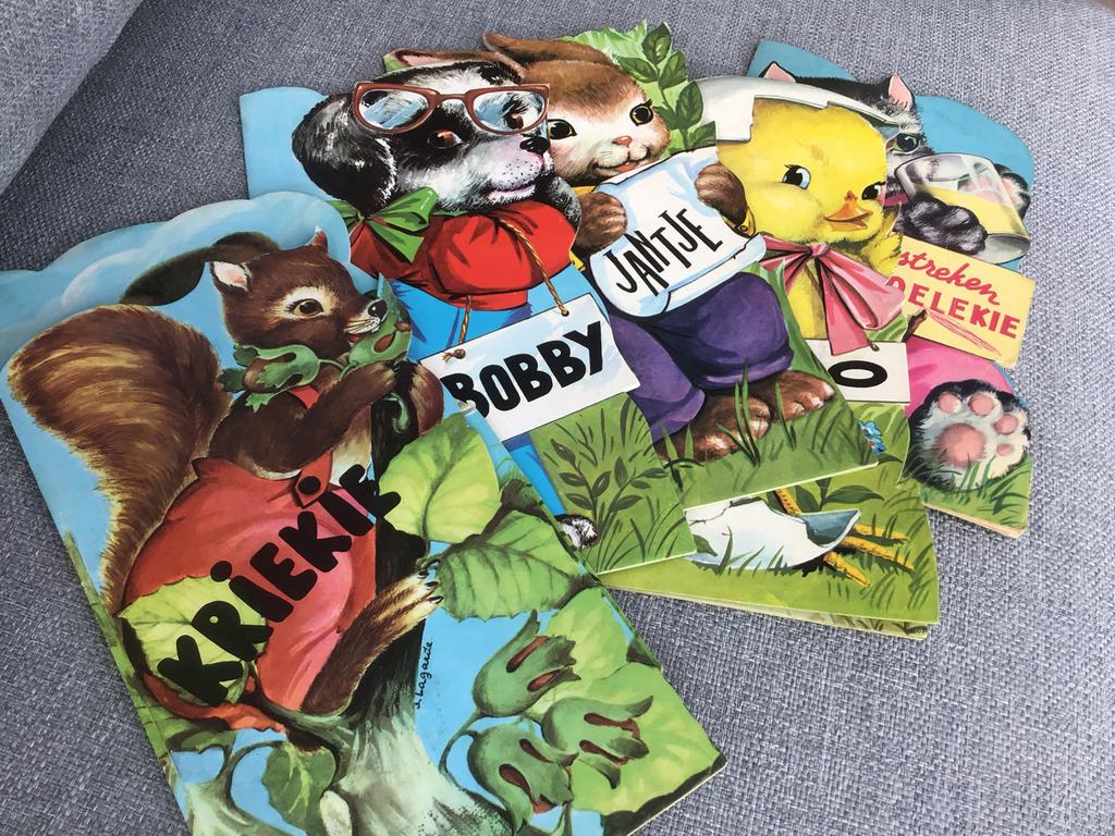 Kinderboekjes jaren ‘70 Collectie ‘Silhouette’, Antiek en Kunst, Ophalen of Verzenden