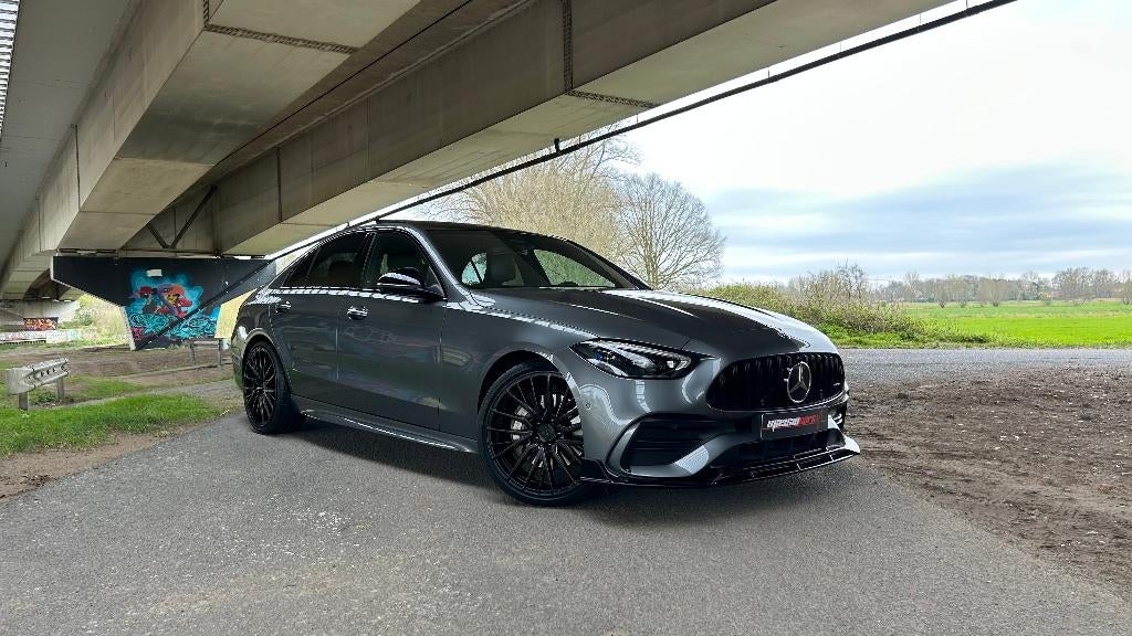 Prachtige Mercedes C180 Berline (AMG-KIT) Vol opties!, Auto's, 4 cilinders, Leder, Bedrijf, 5 deurs