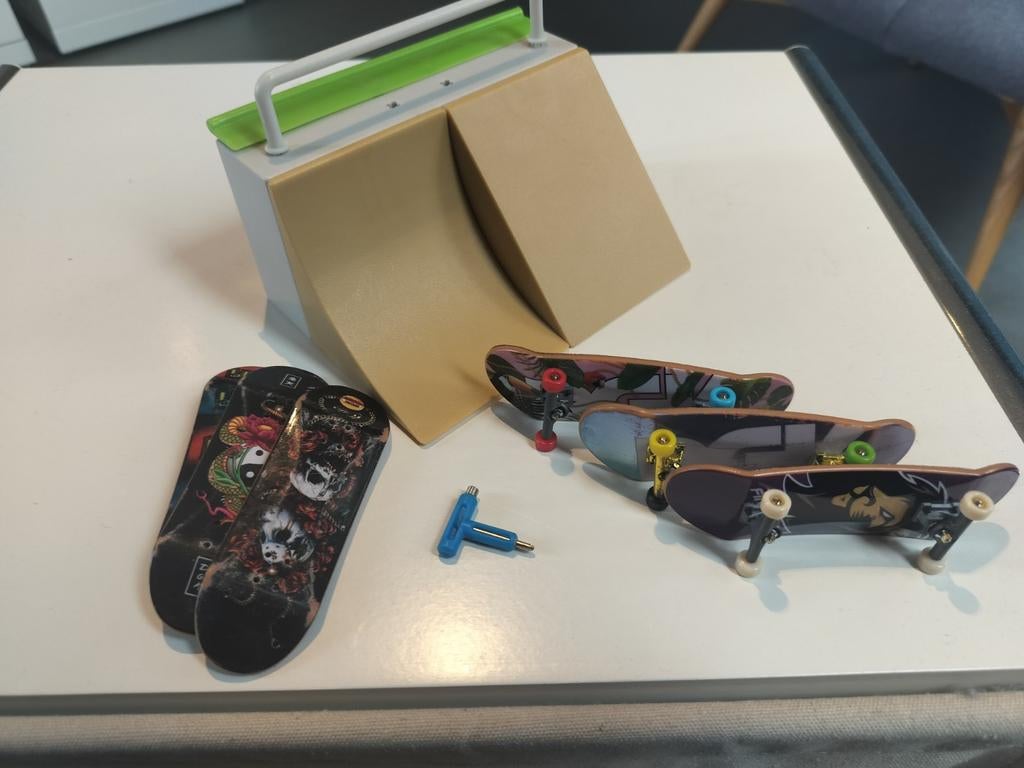 Tech deck fingerboards en ramp, Hobby en Vrije tijd, Modelauto's | 1:32, Ophalen of Verzenden