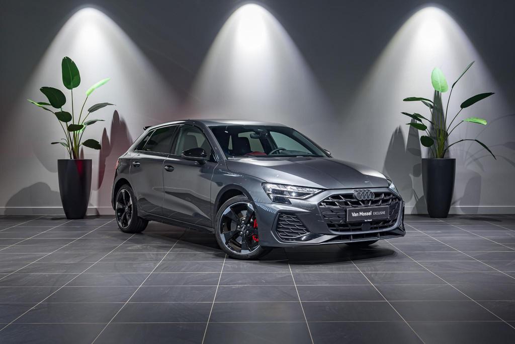 Audi A3 Sportback Competition 45TFSIe 272 PK SONOS | MATRIX, Auto's, Audi, Stof, Zwart, 4 cilinders, https://public.car-pass.be/vhr/dfaf0067-e96a-4f3a-a140-9869deda472c