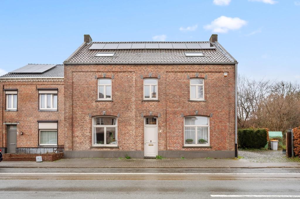 Authentieke energiezuinige woning in As, Immo, Genk, 197 kWh/m²/jaar, Overige soorten, 3665 As