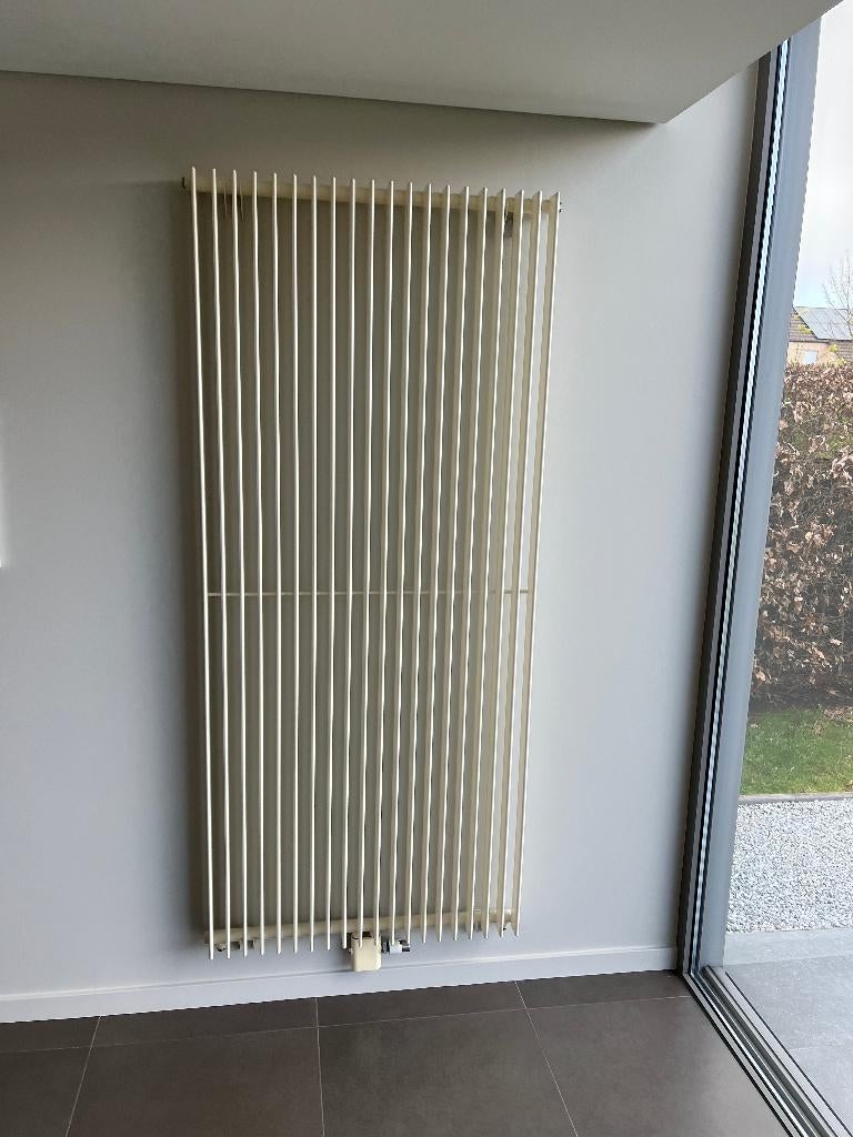 Sierradiator Vasco, Bricolage & Construction, Chauffage & Radiateurs, Enlèvement, 60 à 150 cm, Radiateur, 80 cm ou plus