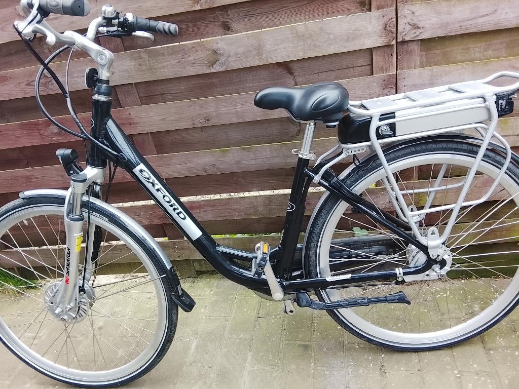 Elektrische fiets, Ophalen, Zo goed als nieuw, 50 km per accu of meer
