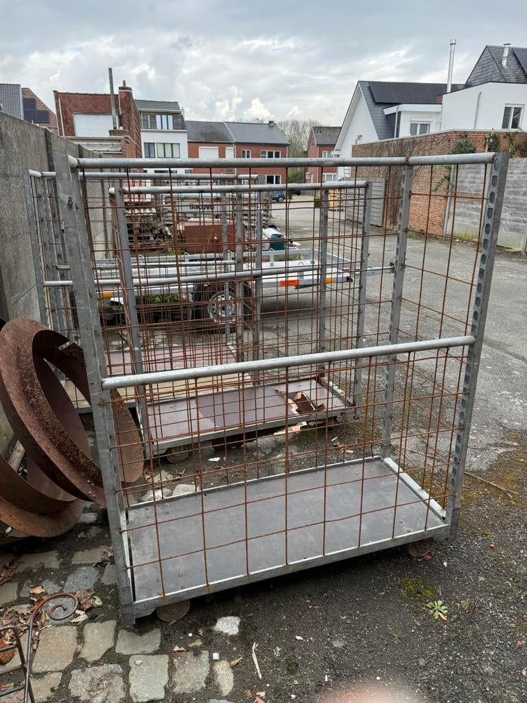 Kar op wielen, Ophalen, Zo goed als nieuw