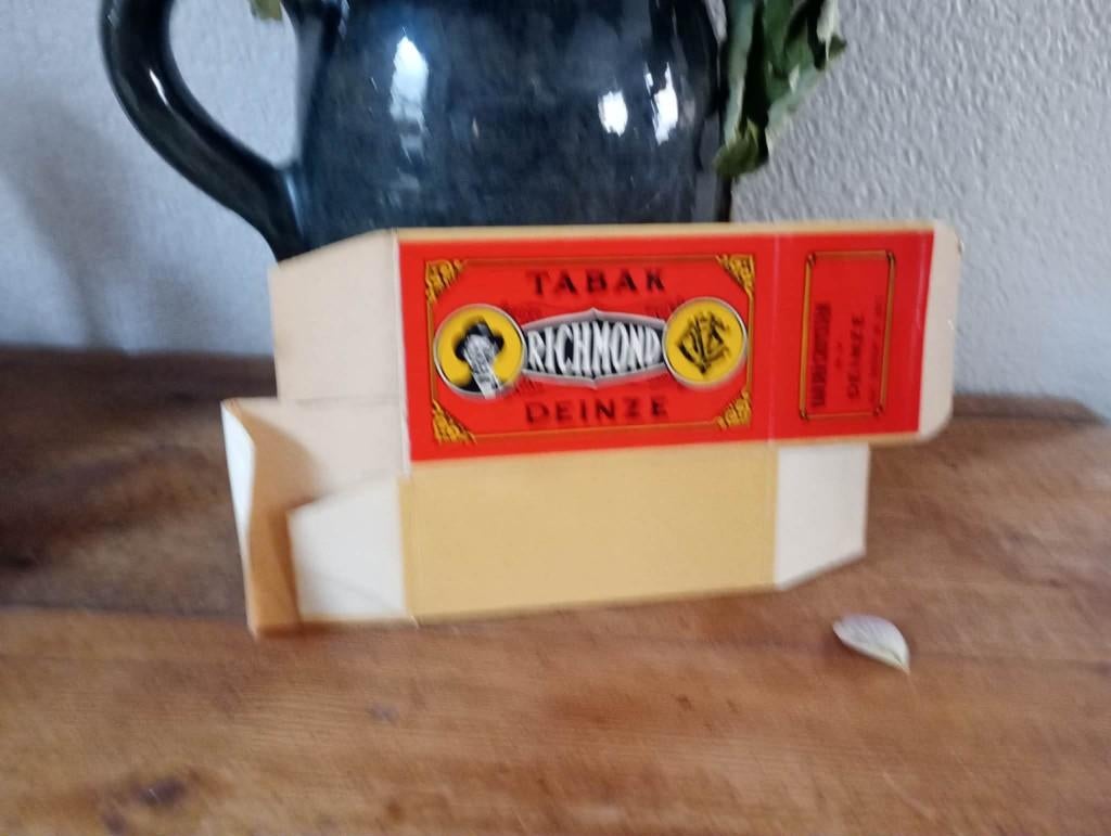 Oud ongebruikt tabaksverpakking Richmont Van Der Cruyssen, Verzamelen, Ophalen of Verzenden, Nieuw, Tabaksdoos of Verpakking