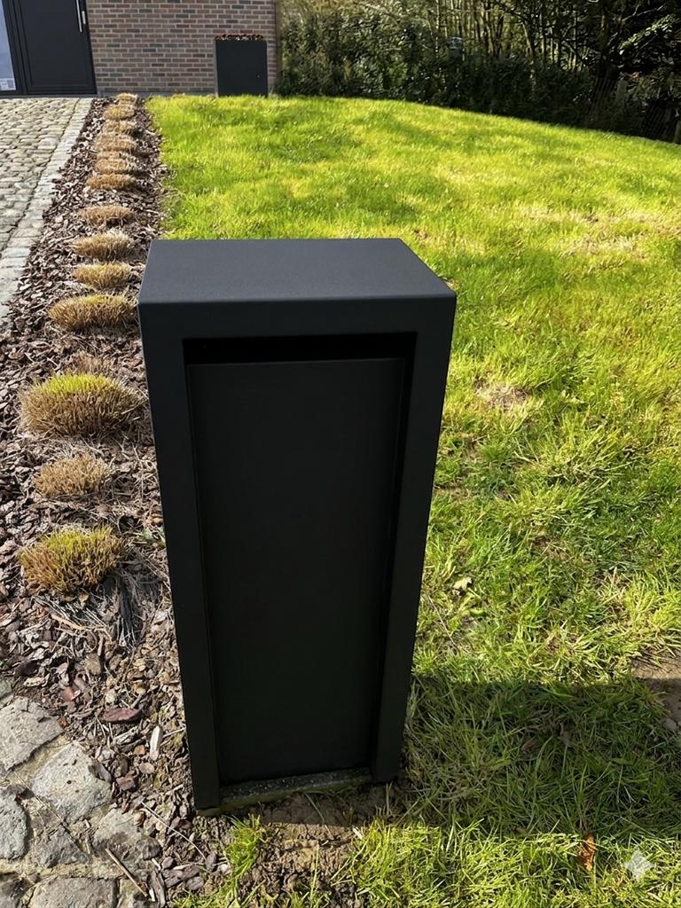 Geroba metalen brievenbus, Tuin en Terras, Ophalen, Zo goed als nieuw