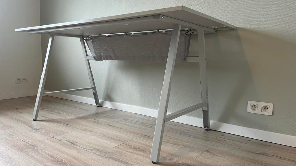 Bureau en excellent état, Maison & Meubles, Enlèvement, Comme neuf, Bureau