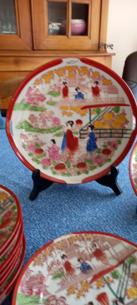 Chinese porseleinen borden, min. 75 jaar oud., Antiek en Kunst