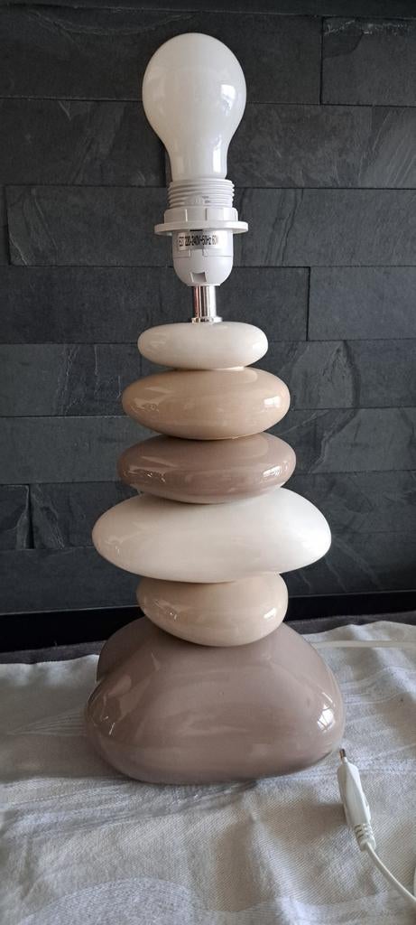 Lampstandaard, Enlèvement