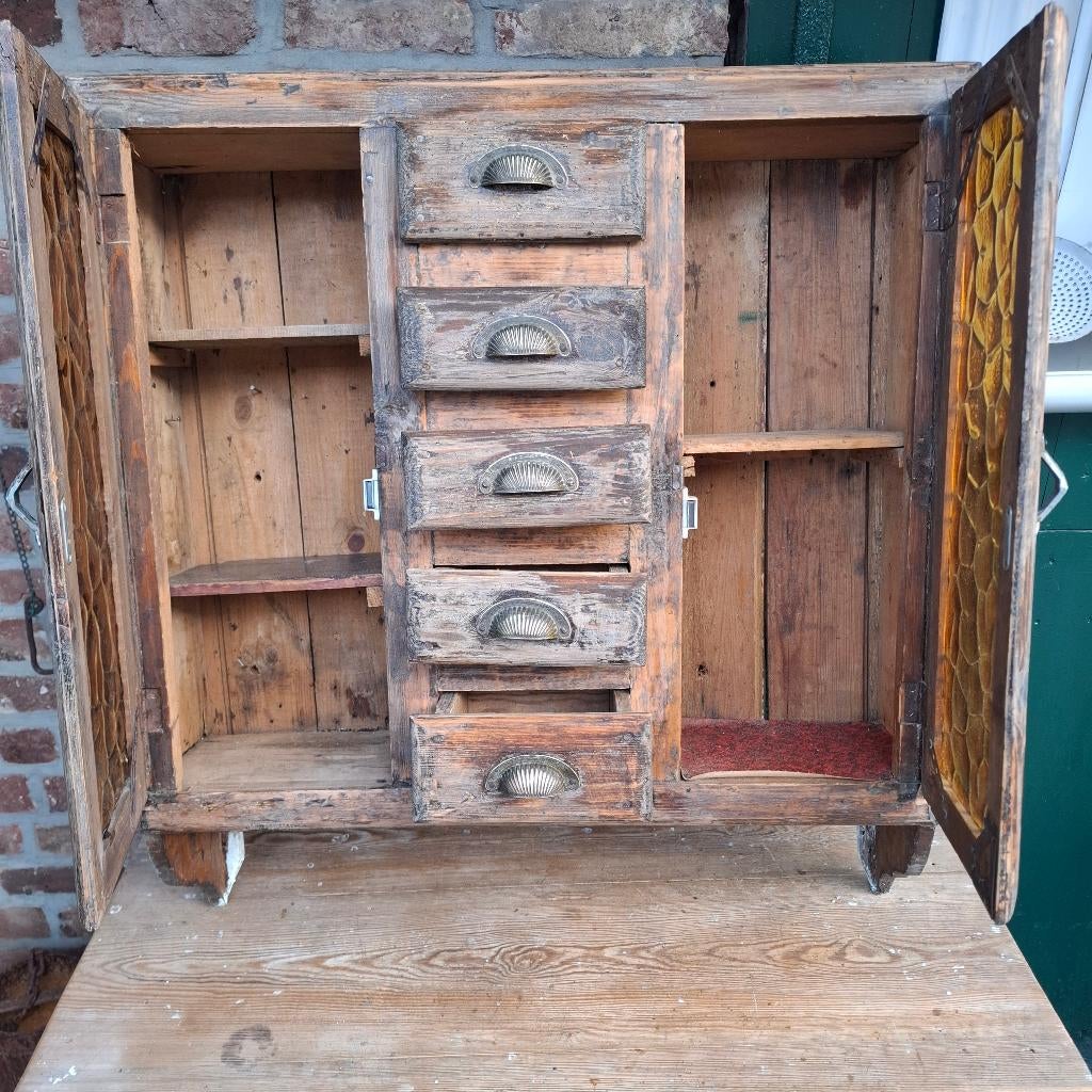 Mooi kastje, Antiek en Kunst, Ophalen