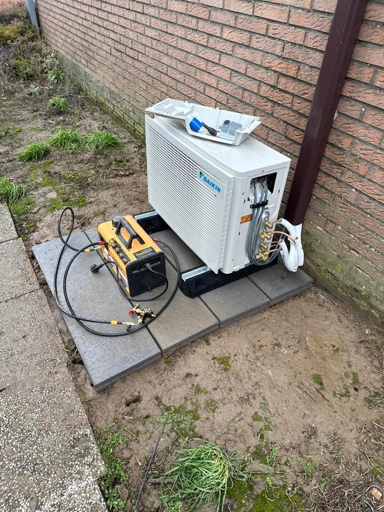 Plaatsing Airco gratis offerte, Elektronische apparatuur, Ophalen, Zo goed als nieuw