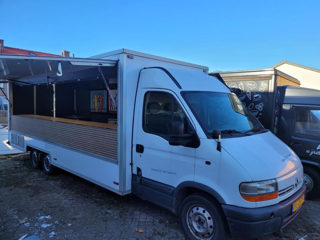 Renault master foodtruck keuken 620cm x 224cm, Auto's, Bestelwagens en Lichte vracht, Particulier, Te koop, Renault
