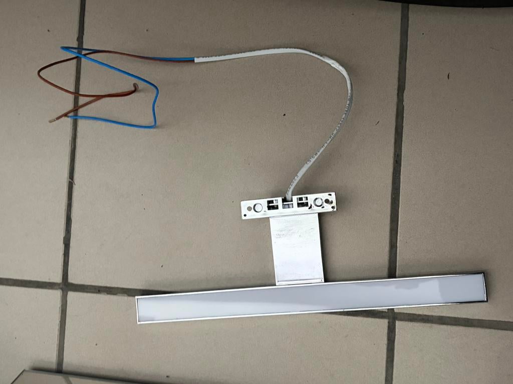 Spiegelkast badkamer met verlichting, Ophalen, Zo goed als nieuw, Spiegelkast