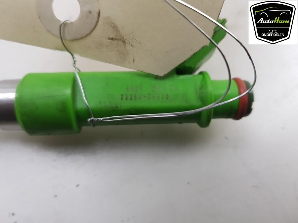 INJECTEUR RAV4 (A4) (|2325036010|2320909230|2320939175|), Utilisé, Toyota