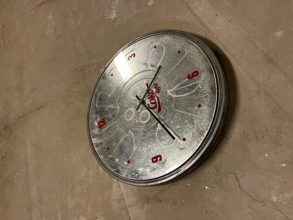 Coca cola spiegel klok, Verzamelen, Ophalen, Gebruikt