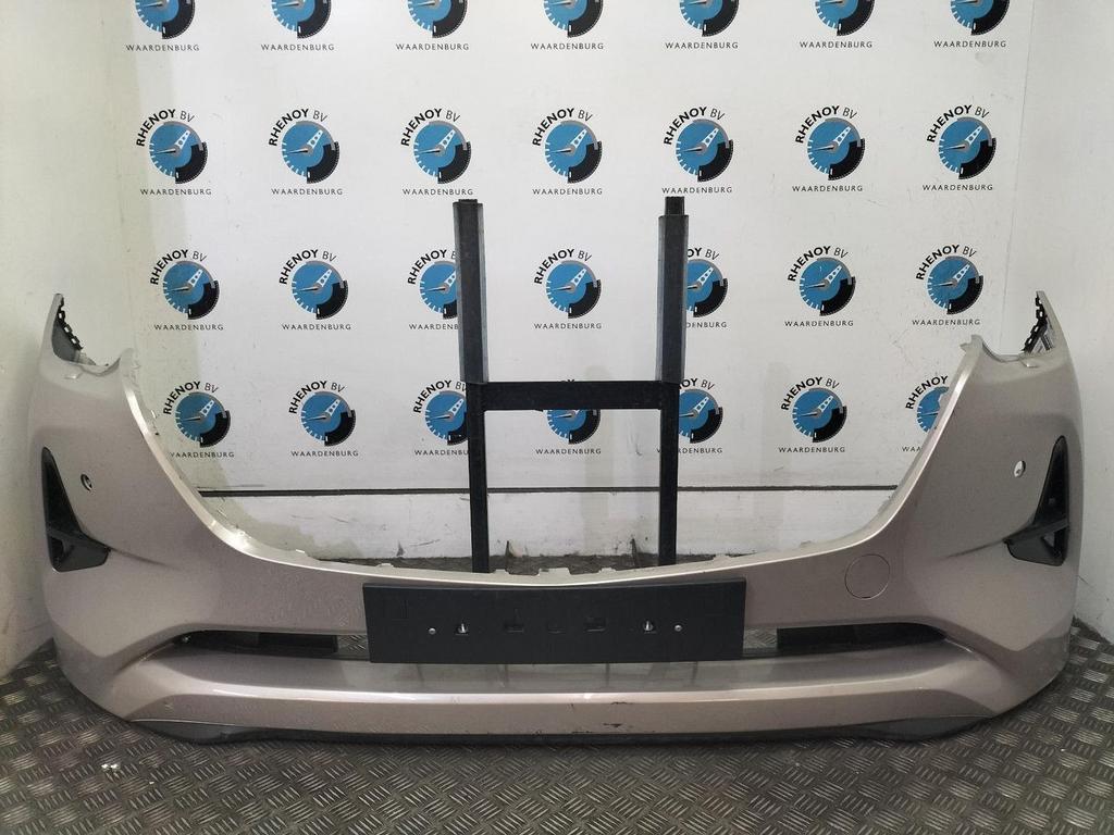 MAZDA CX-80 KL 2.5 PHEV Homura 6p.  VOORBUMPER 2025, Gebruikt, Voor, Ophalen of Verzenden, Stiba lid