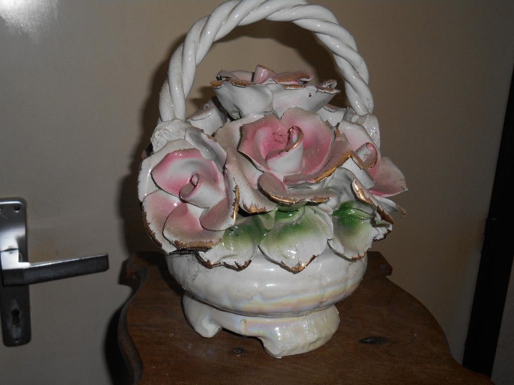 porseleinen bloemen korf, Ophalen