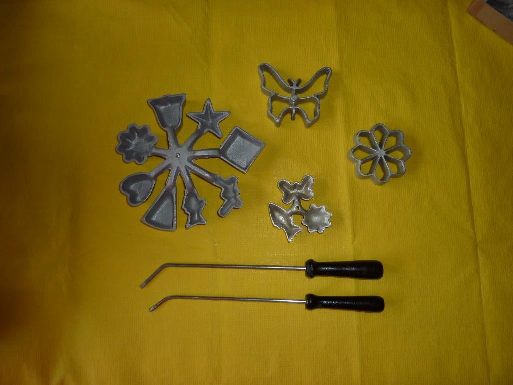 Matériel de Pâtisserie, Ophalen, Zo goed als nieuw