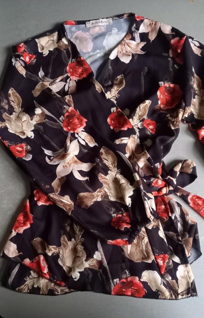 chemisier cache coeur, Neuf, Taille 38/40 (M), Autres couleurs, Enlèvement