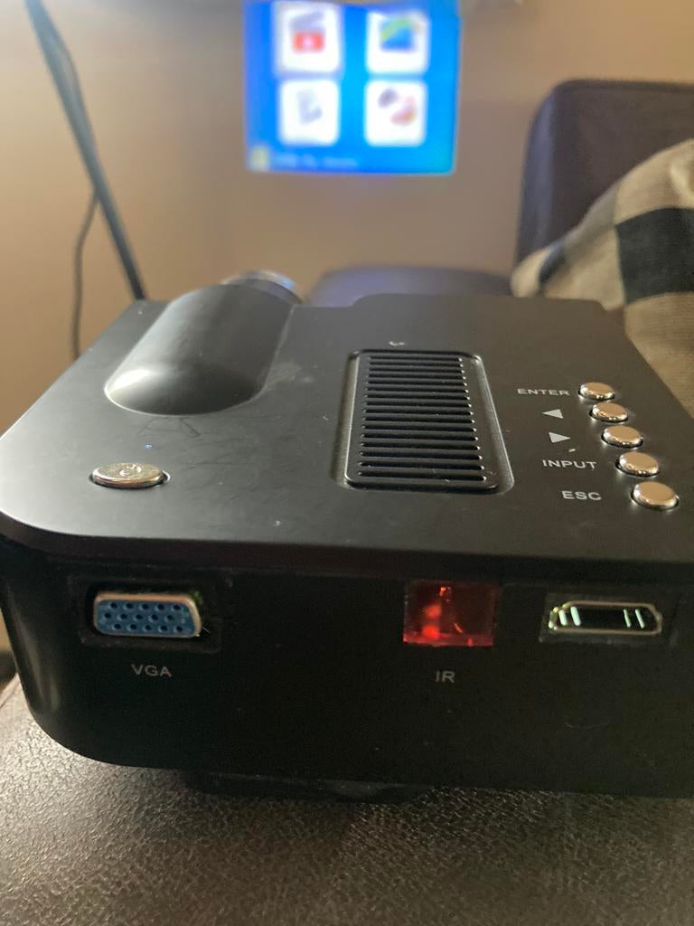 mini geleide videoprojector, Audio, Tv en Foto, Beamers, Zo goed als nieuw, LED