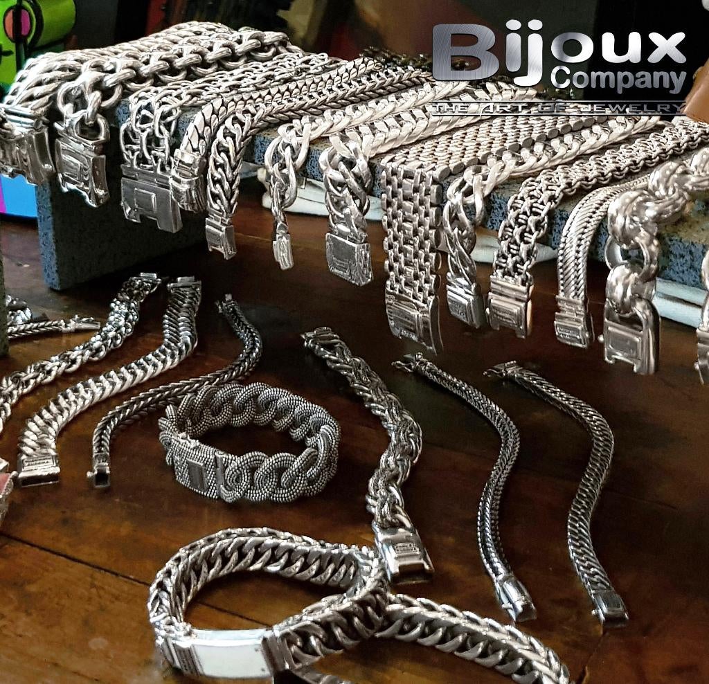 De mooiste zilveren Buddha to Buddha & Z3UZ armbanden  SALE!, Handtassen en Accessoires, Armbanden, Nieuw, Zilver, Zilver, Ophalen of Verzenden