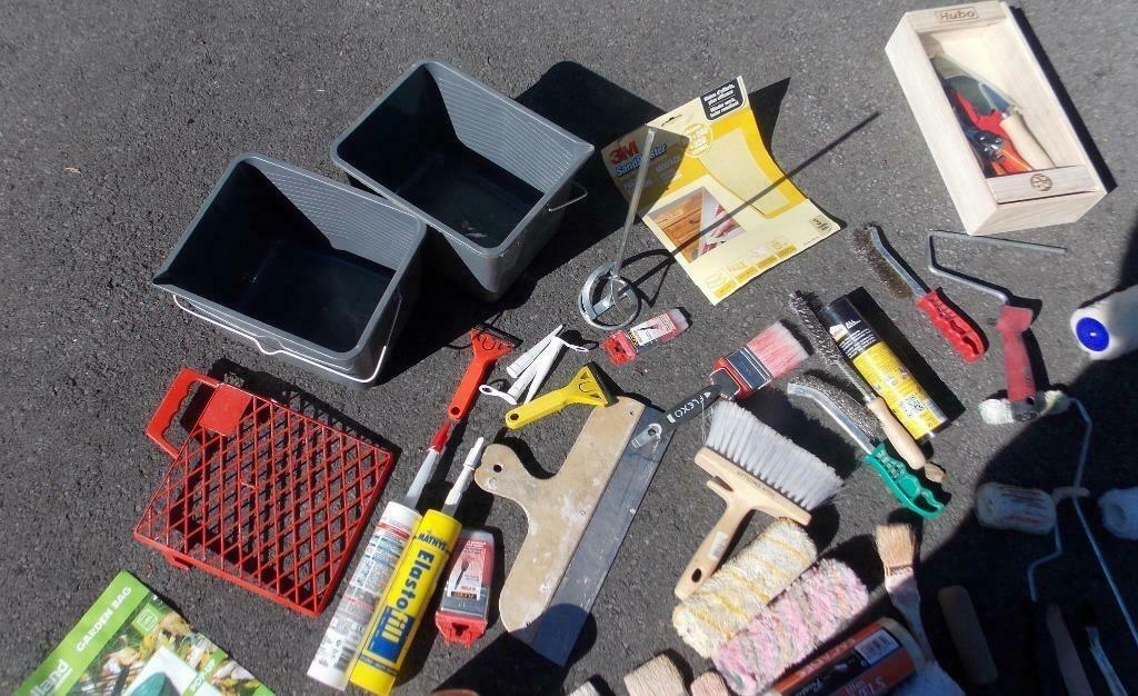 Lot de peintures , outils de peinture  et jardinage.., Enlèvement, Utilisé