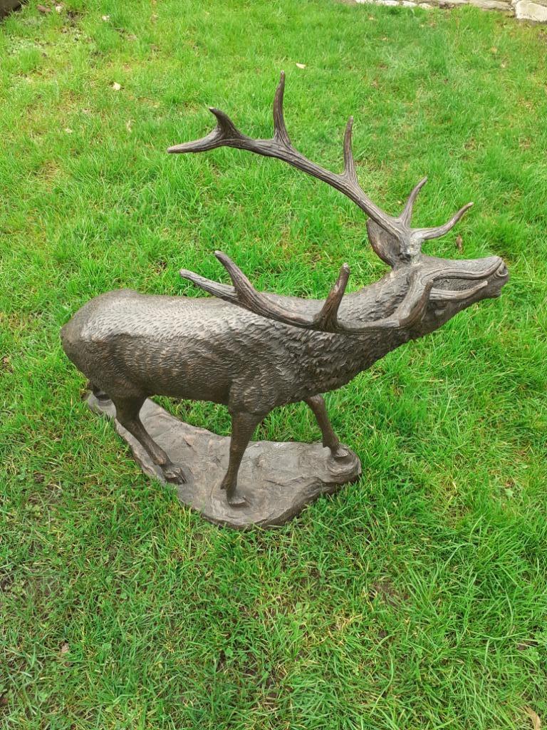 Prachtig bronzen beeld (het gebrul van het hert), Antiek en Kunst, Ophalen, Brons