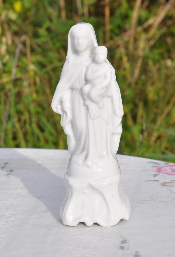 vierge a l'enfant en porcelaine blanche, Antiquités & Art, Antiquités | Objets religieux, Enlèvement ou Envoi