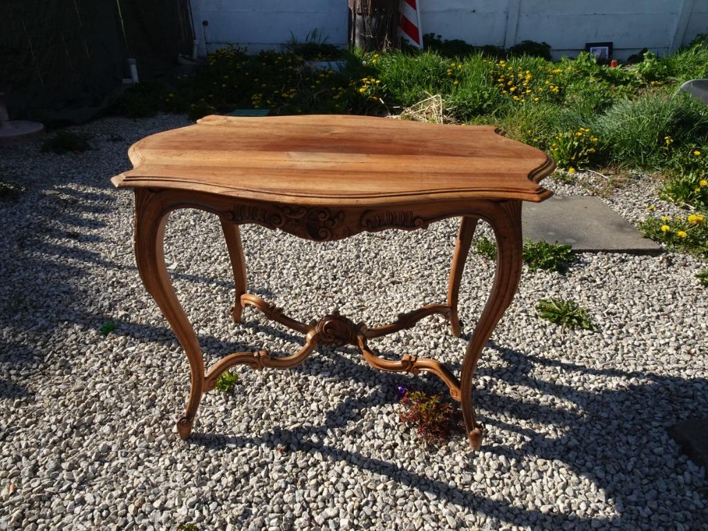 ANCIENNE TABLE BAROQUE EN BOIS LOUIS XI, Enlèvement