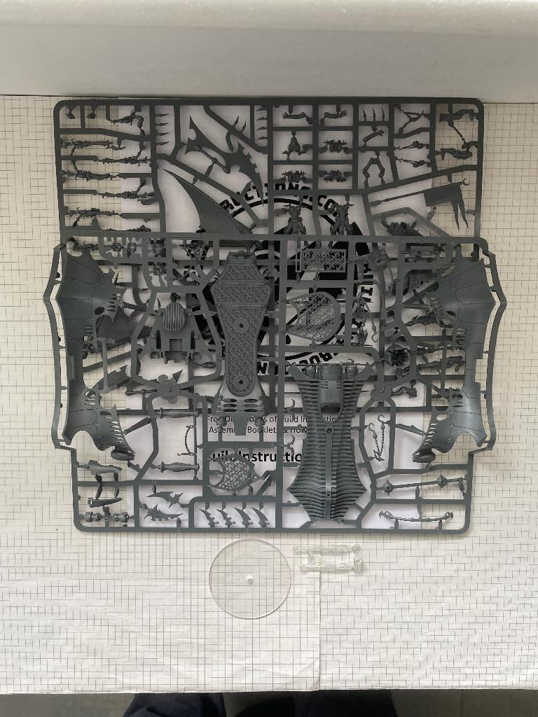 Saccageur/Raider Drukhari/Eldar Noir comme neuf W40K, Ophalen of Verzenden, Zo goed als nieuw, Warhammer 40000, Figuurtje(s)