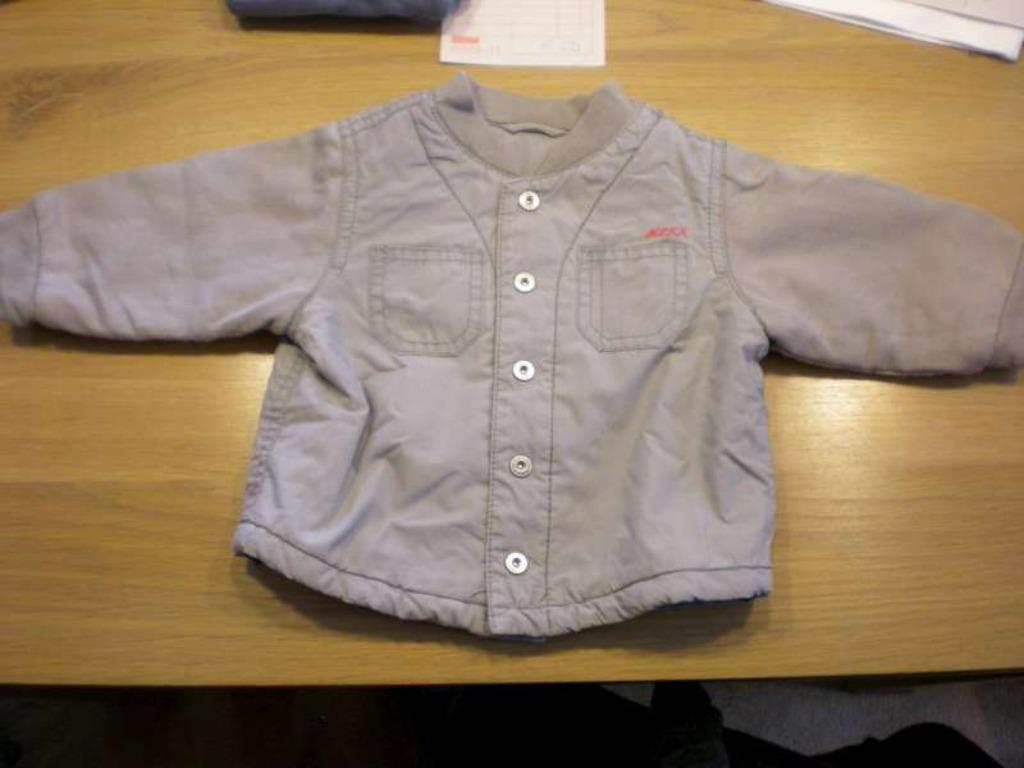 grijs jasje Mexx - maat 62 (2-4 maand) perfecte staat, Kinderen en Baby's, Babykleding | Maat 62, Mexx, Ophalen of Verzenden, Zo goed als nieuw