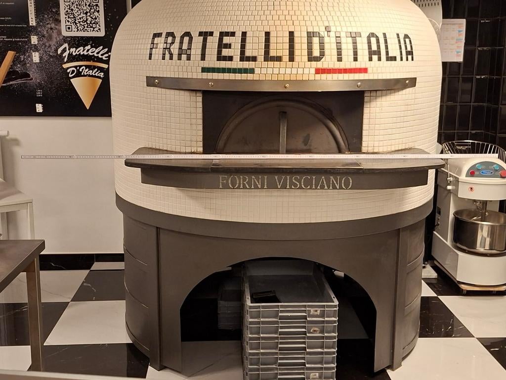 Four à pizza alimentation au gaz., Ophalen