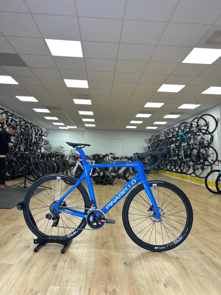 Pinarello Paris AXS Carbon Racefiets, Sports & Fitness, Cyclisme, Comme neuf, Enlèvement ou Envoi