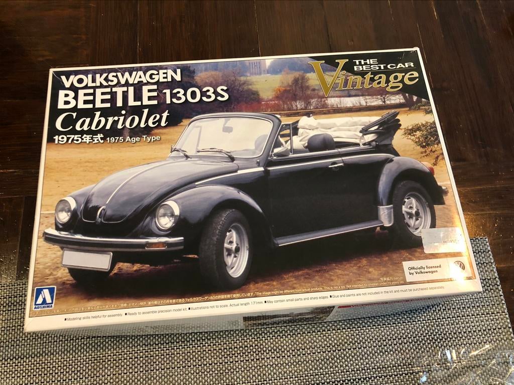 maquette vw cox coccinelle beetle 1303s cabriolet, Enlèvement, Comme neuf, 1:32 à 1:50, Voiture