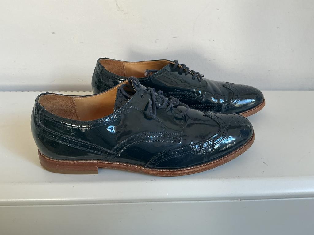 Platte veterschoenen, unisex ,maat 40, Ophalen of Verzenden, Zo goed als nieuw, Veterschoenen