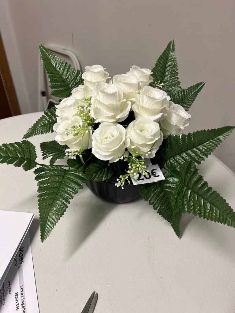 Zijden bloemenstukken , nieuw !, Ophalen, Nieuw, Binnen