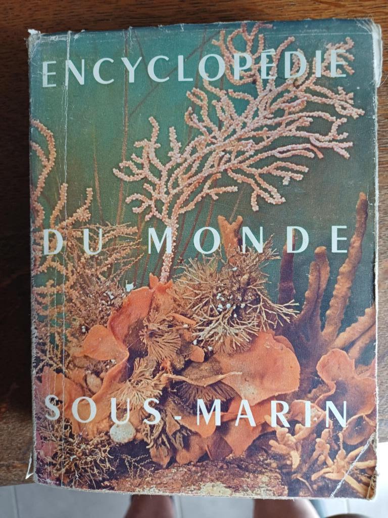 Encyclopédie du monde sous marin, Enlèvement ou Envoi, Utilisé, Autres sujets/thèmes