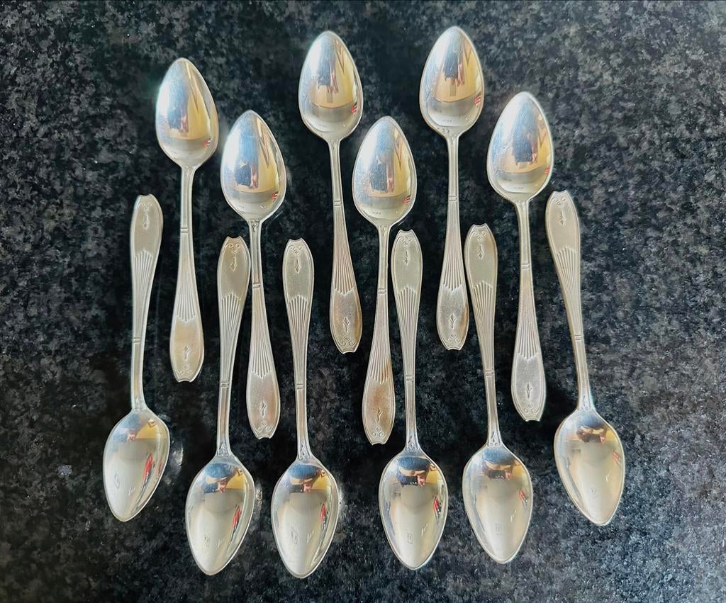 Cuillères à moka en métal argenté GERO, Envoi