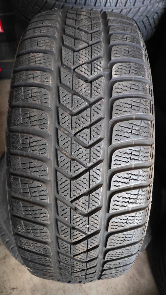 225/50 r17 Pirelli, Ophalen of Verzenden