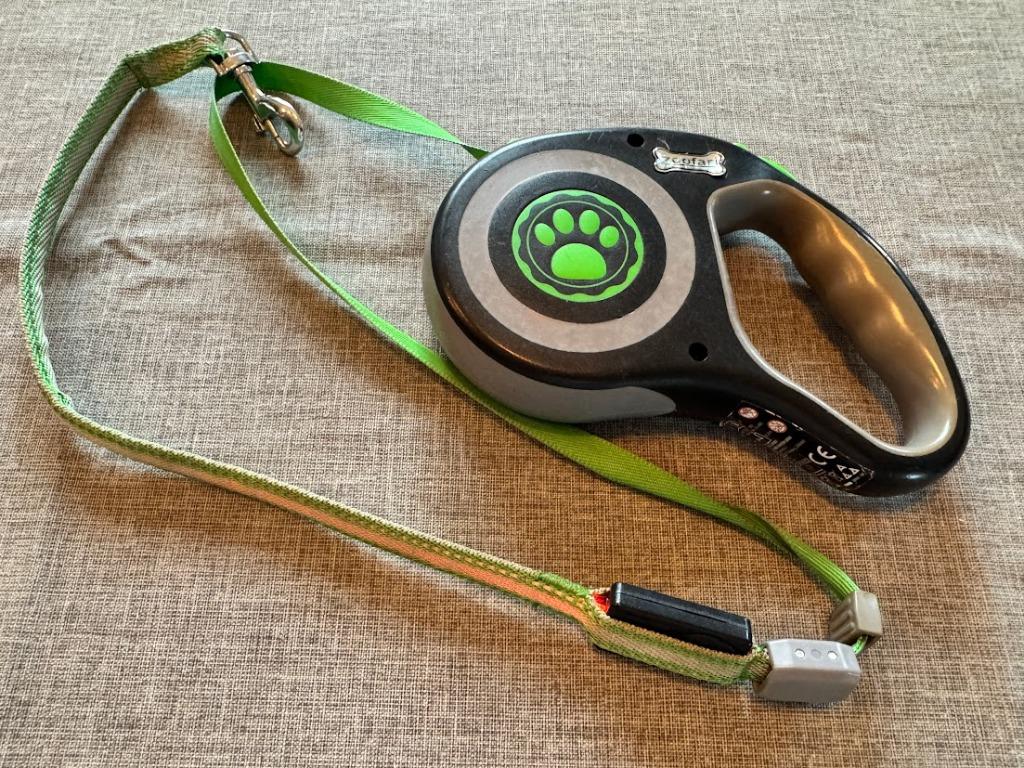 laisse enrouleur de 5m, Animaux & Accessoires, Enlèvement ou Envoi, Utilisé, Laisse pour chien