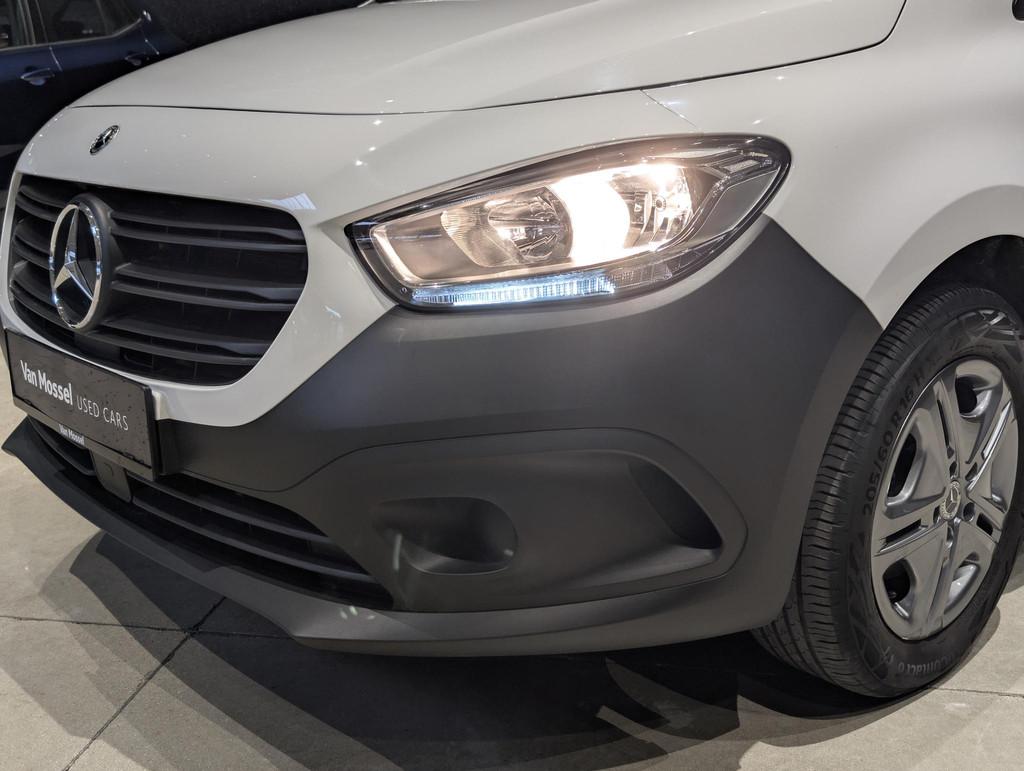 Mercedes-Benz Citan 113 L2 Base, Voorwielaandrijving, 4 deurs, Stof, Gebruikt