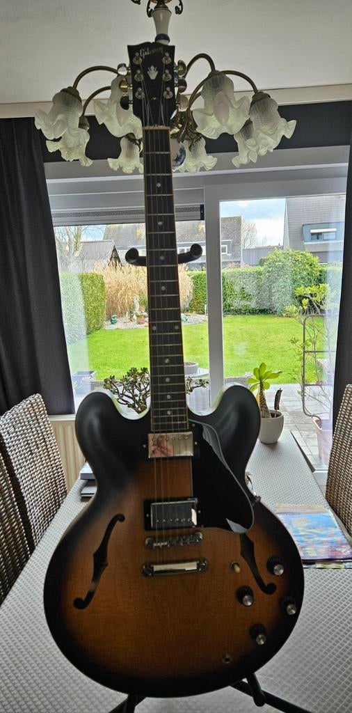 GIBSON ES-335  Satin Vintage Burst, Muziek en Instrumenten, Snaarinstrumenten | Gitaren | Elektrisch, Ophalen, Gibson