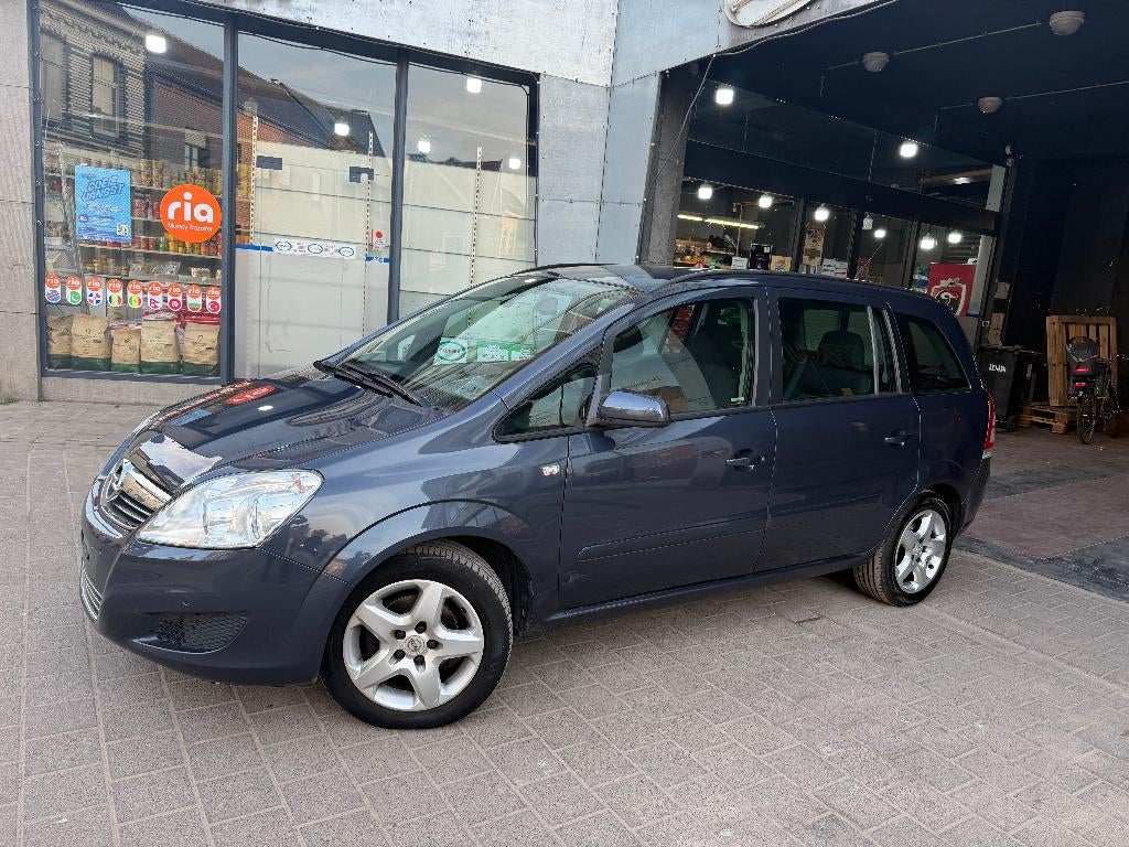 Opel Zafira 1600 Petrol 102 km 1e hoofdpas, Parkeersensor, Euro 5, Monovolume, Bedrijf