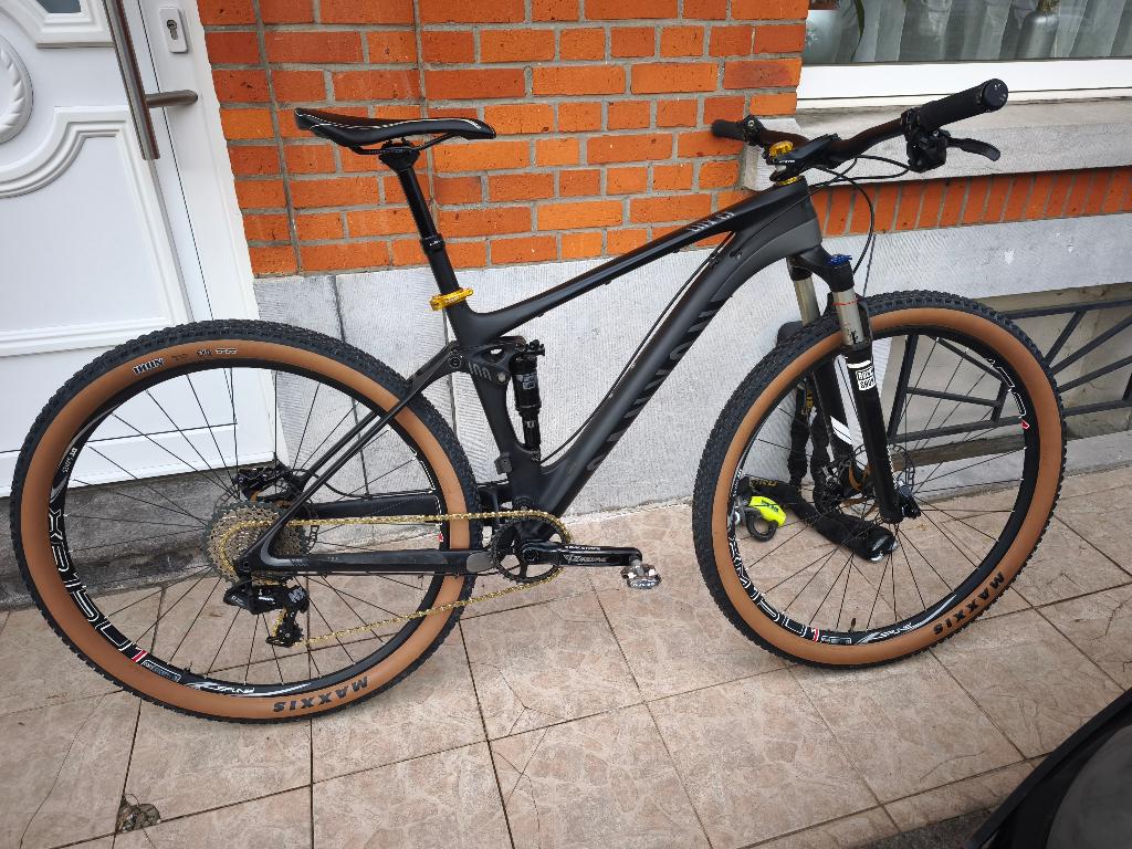 Canyon Lux CF 9 Medium voll carbon, Sram Ultimate, RaceFace, Fietsen en Brommers, Overige merken, Gebruikt, Ophalen of Verzenden